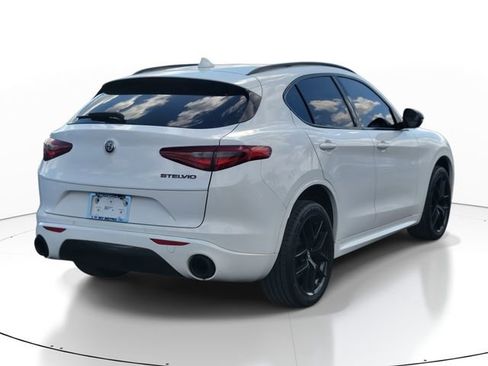 Used 2020 Alfa Romeo Stelvio Sport w/ Quick Order Package 22K Sport image 4