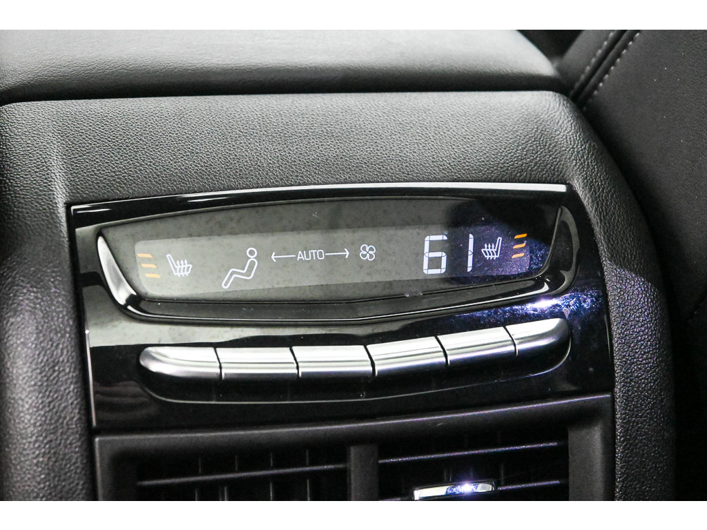 Used 2024 Cadillac XT5 Premium Luxury w/ Technology Package AWD/4WD image 28