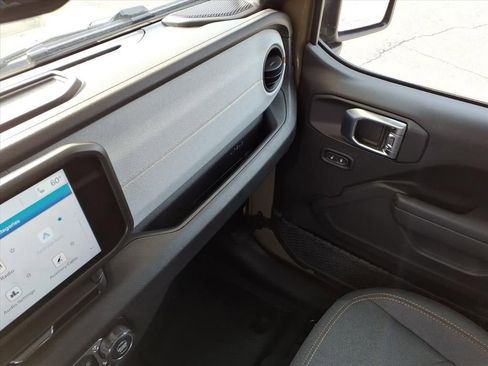 New 2026 Jeep Gladiator Sport image 29