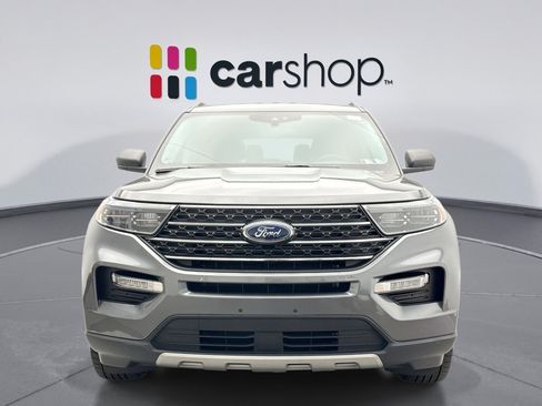 Used 2023 Ford Explorer XLT w/ Equipment Group 202A AWD/4WD image 8