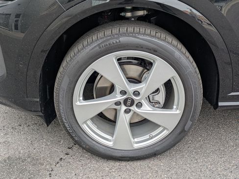 New 2025 Audi Q5 Premium Plus image 16