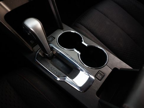 Used 2013 Chevrolet Equinox LS image 32