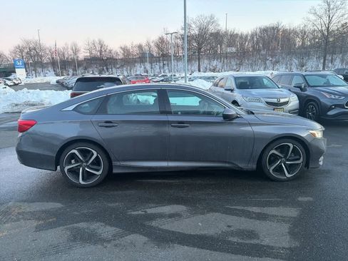 Used 2020 Honda Accord Sport image 11