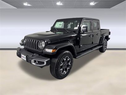 New 2025 Jeep Gladiator Sport w/ Premium Package