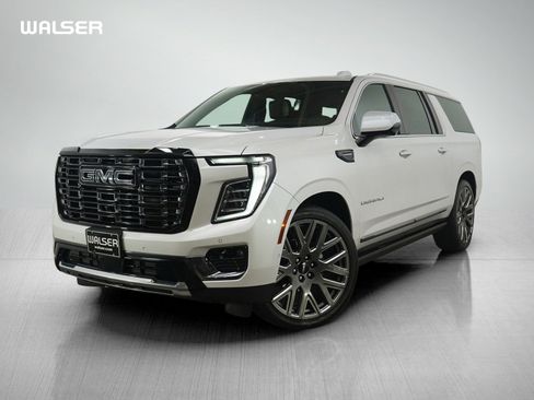 Used 2025 GMC Yukon XL Denali Ultimate AWD/4WD image 1