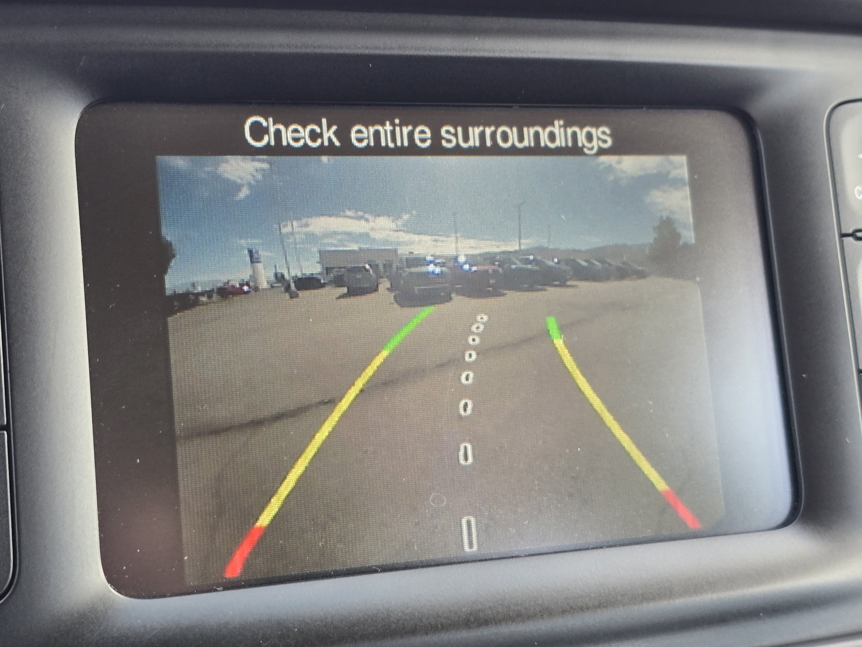 Used 2015 Jeep Cherokee Sport w/ Cold Weather Group AWD/4WD image 9