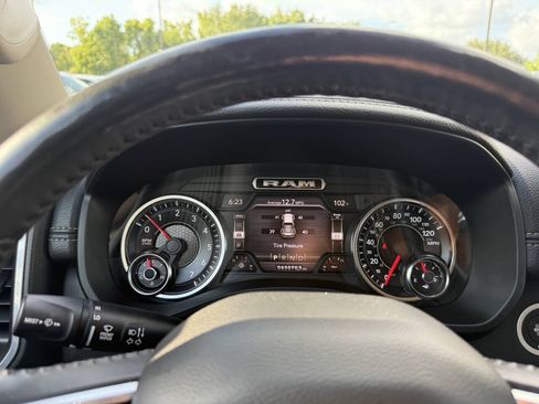 Used 2020 RAM 1500 Laramie AWD/4WD image 30