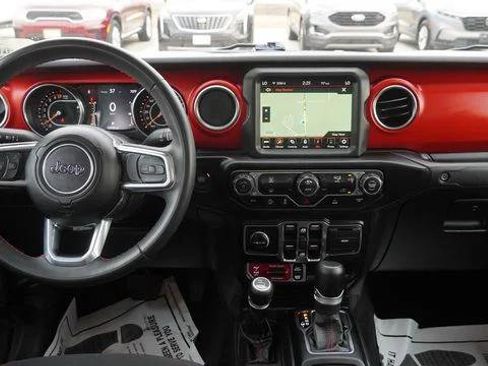 Certified 2023 Jeep Gladiator Rubicon AWD/4WD image 14