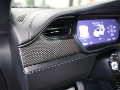 Used 2020 Tesla Model X Performance image 29