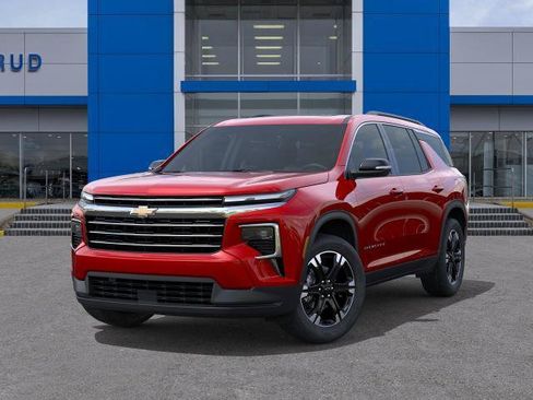 New 2027 Chevrolet Traverse LT w/ Sun and Wheel Package AWD/4WD image 30