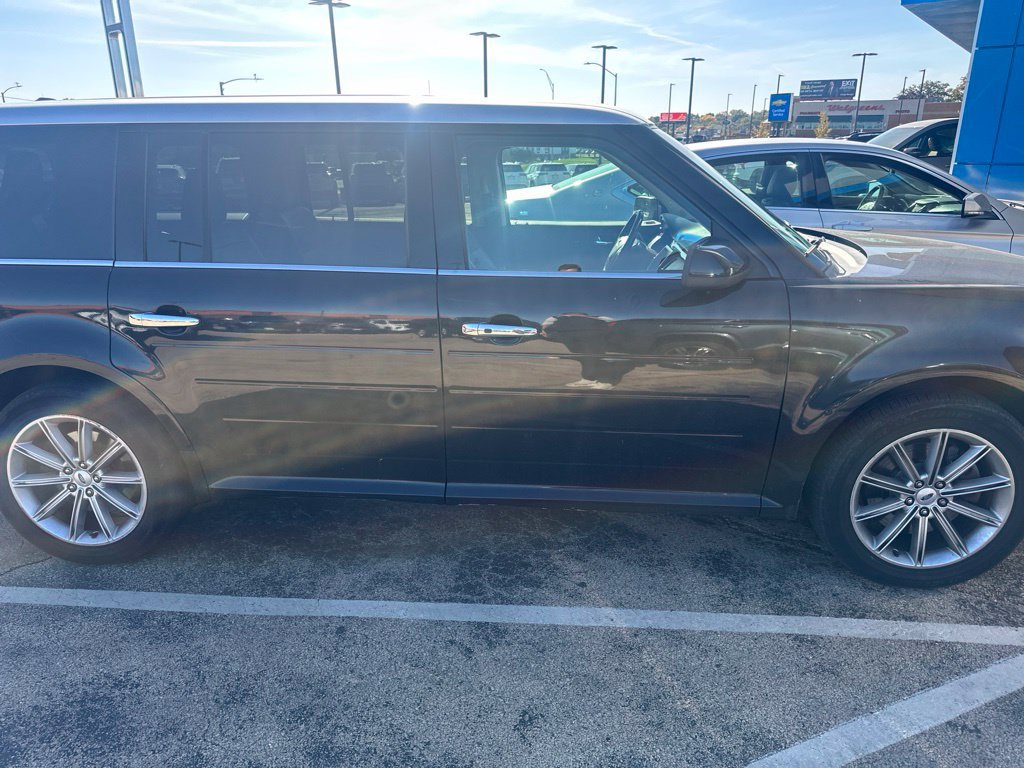 Used 2013 Ford Flex Limited FWD image 2