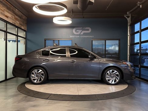 Used 2024 Subaru Legacy Limited image 2