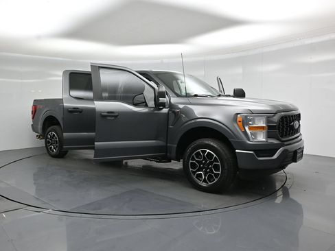 Certified 2022 Ford F150 XL w/ STX Appearance Package AWD/4WD image 31
