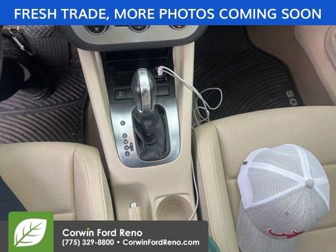 Used 2016 Volkswagen Eos Komfort FWD image 14