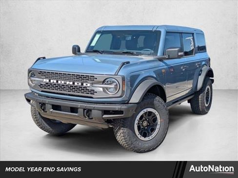 New 2025 Ford Bronco Badlands image 1