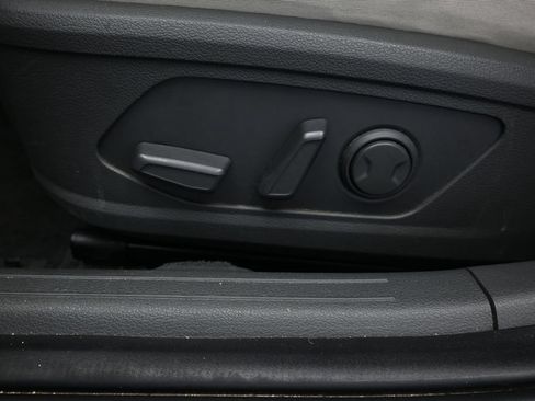 Used 2025 Hyundai Sonata SEL FWD image 21