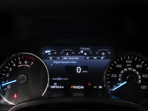 Used 2017 Ford F150 Lariat w/ Equipment Group 501A Mid AWD/4WD image 13