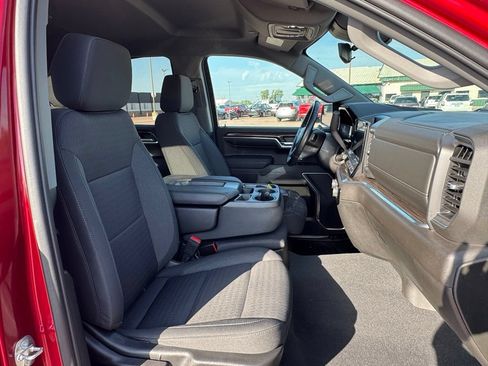 Used 2023 Chevrolet Silverado 1500 LT AWD/4WD image 27