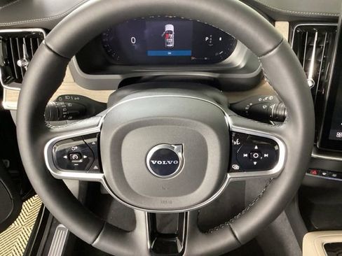 New 2026 Volvo XC90 B6 Plus w/ Protection Package image 29