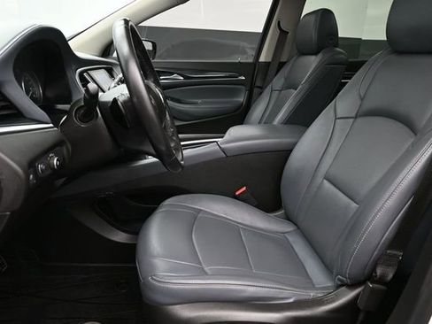 Used 2021 Buick Enclave Essence w/ Sound and Sites Package FWD image 10