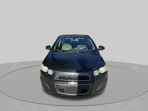 Used 2015 Chevrolet Sonic LT FWD image 9