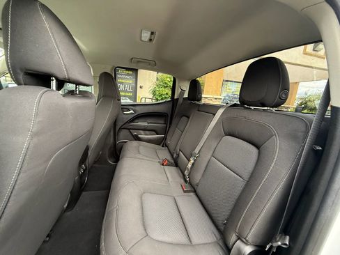 Used 2021 Chevrolet Colorado LT image 20