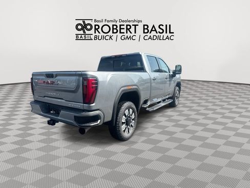 New 2026 GMC Sierra 2500 Denali w/ Denali Reserve Package AWD/4WD image 8