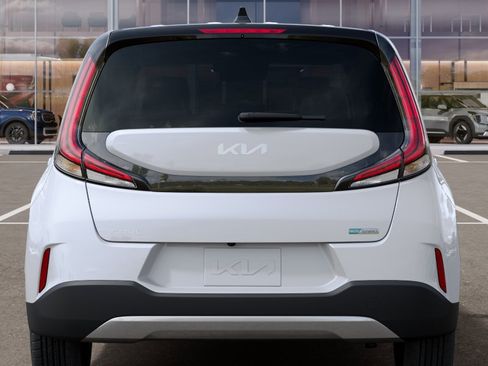 New 2025 Kia Soul EX FWD image 13