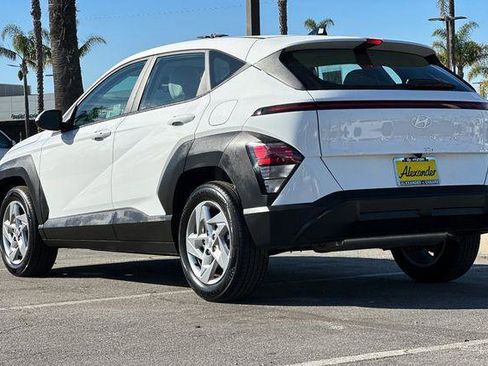 Certified 2026 Hyundai Kona SE image 6