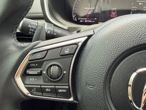 Certified 2025 Acura MDX SH-AWD w/ Advance Package image 20