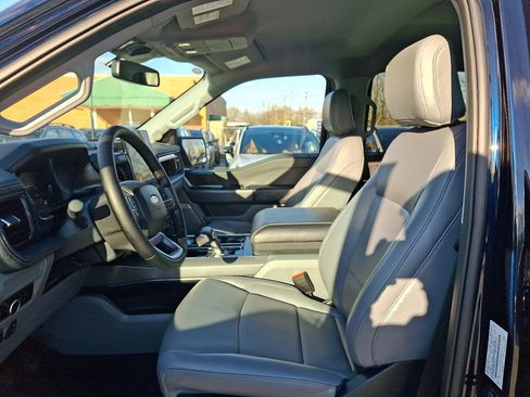 Used 2025 Ford F150 Lightning Flash image 22