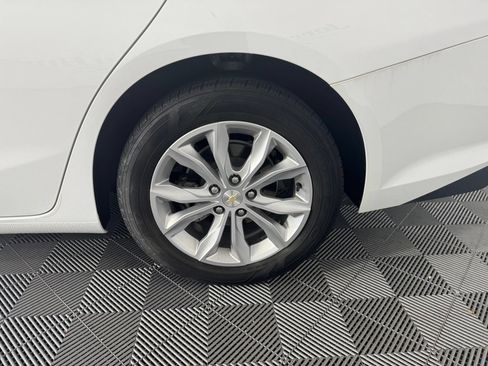 Used 2023 Chevrolet Malibu LT FWD image 13