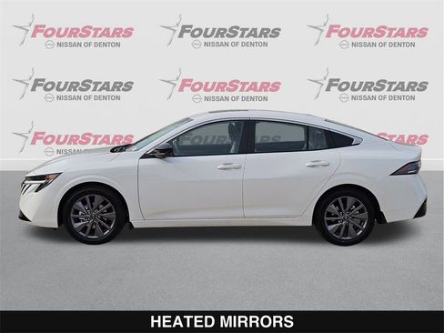 New 2026 Nissan Sentra SL image 8