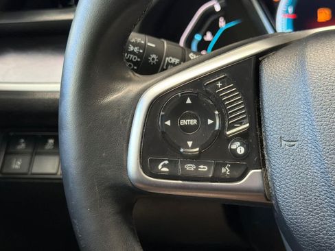 Used 2017 Honda Civic Touring image 25