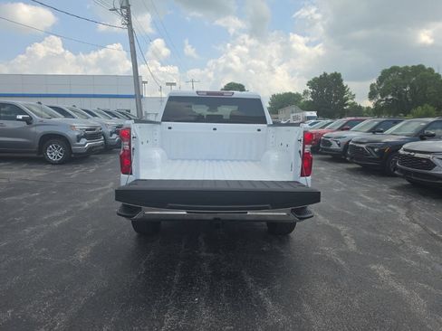 New 2026 Chevrolet Silverado 1500 LT AWD/4WD image 8