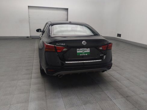 Used 2020 Nissan Altima 2.5 SR w/ Premium Package AWD/4WD image 6