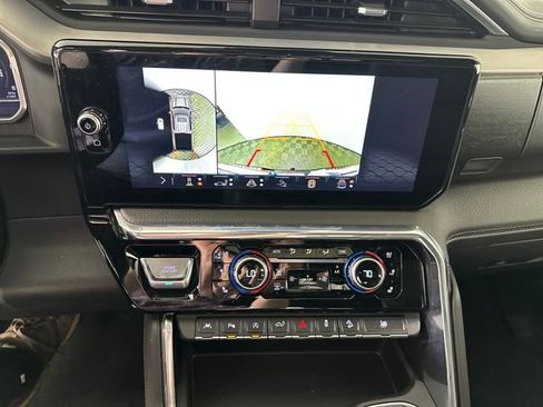 Used 2024 GMC Sierra 1500 Denali image 22