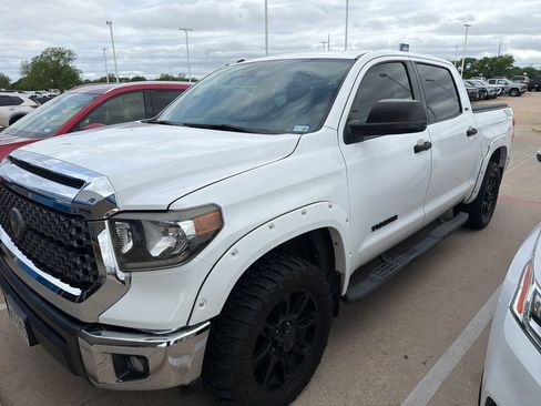 Used 2019 Toyota Tundra SR5 w/ SR5 Upgrade Package RWD image 9