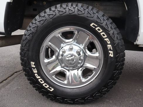 Used 2016 RAM 2500 Tradesman w/ Chrome Appearance Group AWD/4WD image 36