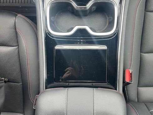 Used 2024 Chevrolet Traverse RS image 18