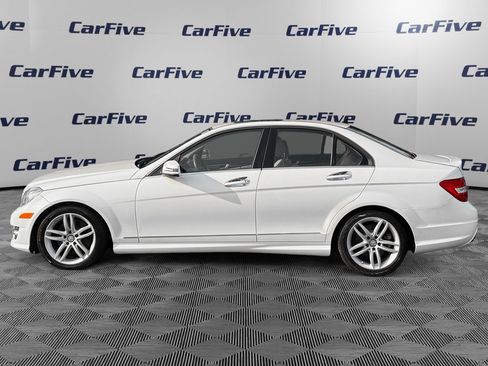 Used 2014 Mercedes-Benz C 300 4MATIC Sedan image 2