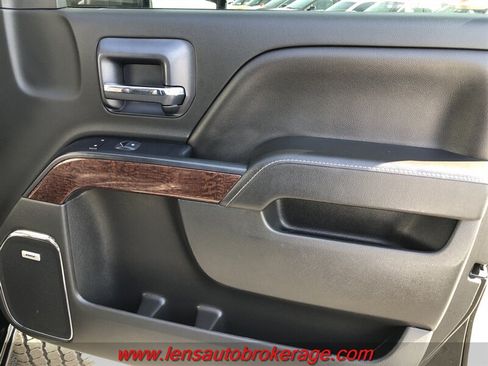 Used 2018 GMC Sierra 1500 SLT AWD/4WD image 21
