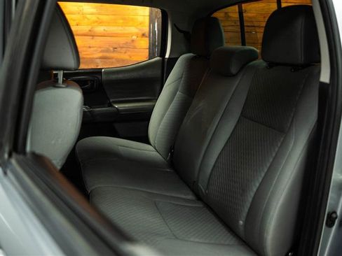 Used 2021 Toyota Tacoma SR5 image 10