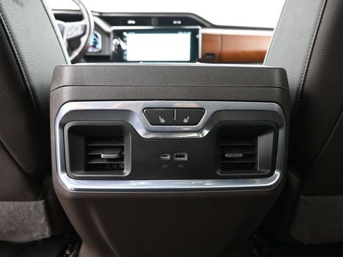 Used 2022 GMC Sierra 1500 Denali w/ Denali Reserve Package AWD/4WD image 26