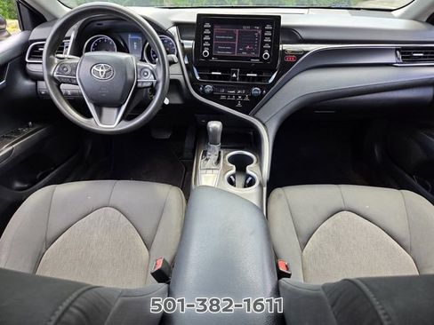 Used 2022 Toyota Camry LE FWD image 12