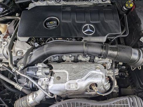 Used 2020 Mercedes-Benz GLB 250 image 20