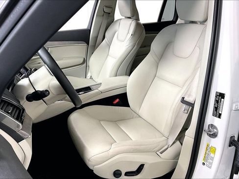 Used 2024 Volvo XC90 B6 Plus w/ Protection Package Premier image 25