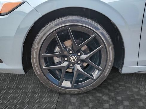 Used 2023 Honda Civic Sport image 13