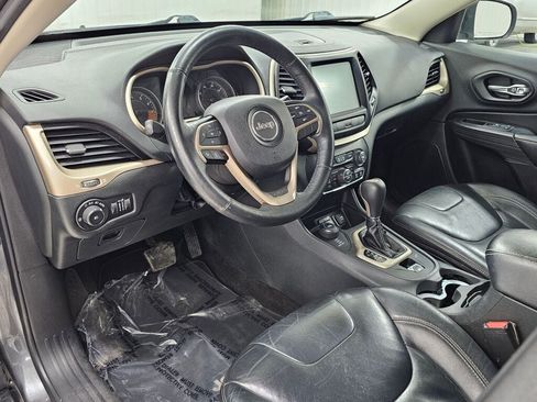 Used 2015 Jeep Cherokee Limited AWD/4WD image 25