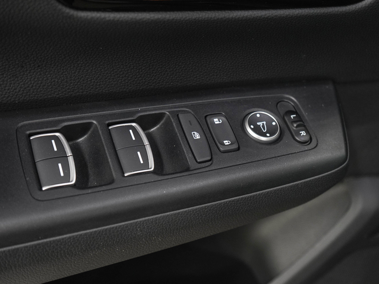 Used 2026 Honda CR-V Sport Touring image 21